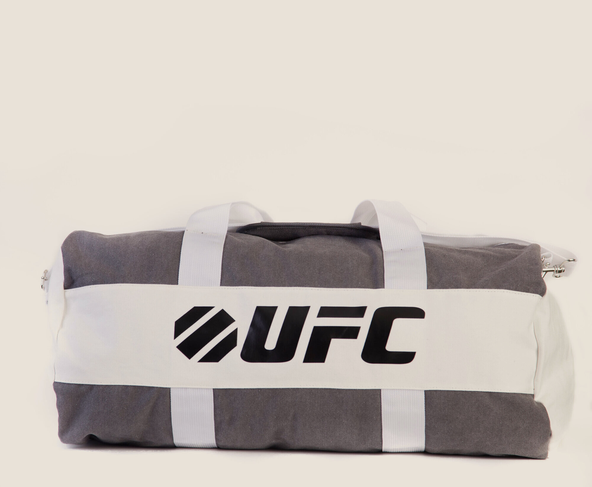 Two tone canvas duffle with contrast panel